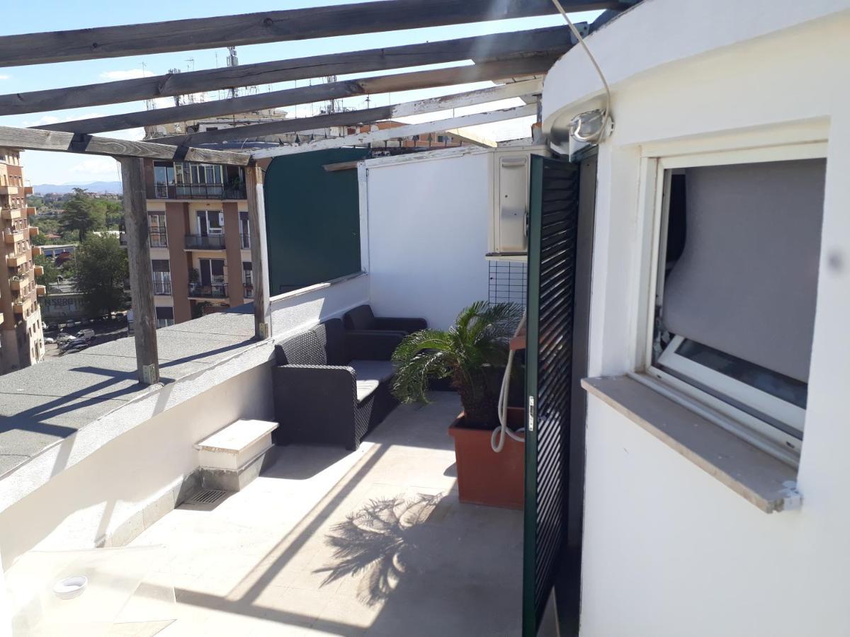 Hotel La Terrazza à Rome Extérieur photo