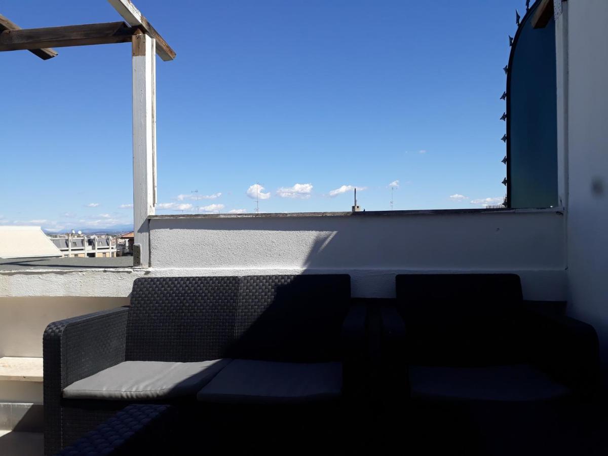 Hotel La Terrazza à Rome Extérieur photo
